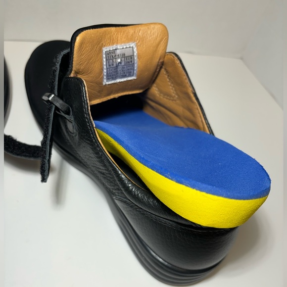 Dr Comfort Annie Black Velcro Shoe 8 1/2W Women’s Casual Diabetic Arthritis Shoe - Picture 8 of 11